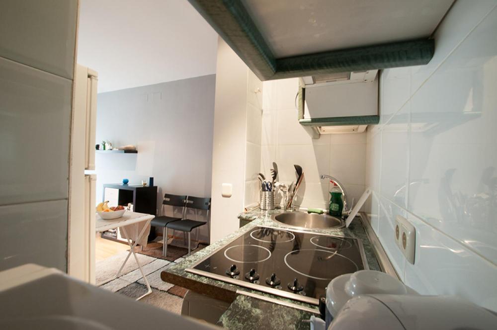Apartamentos Eloisa Мадрид Екстериор снимка
