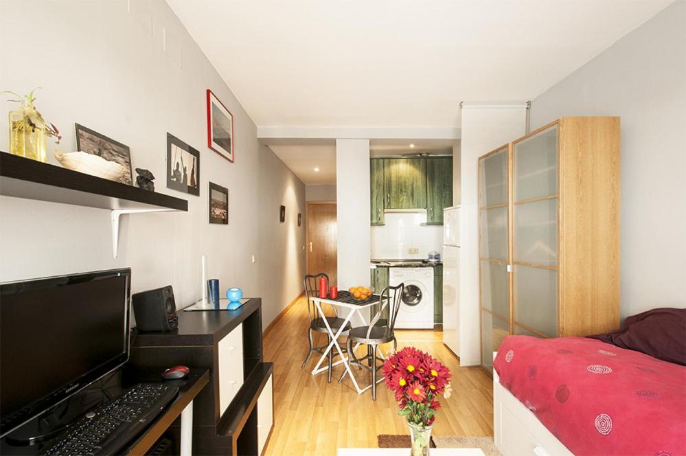 Apartamentos Eloisa Мадрид Стая снимка